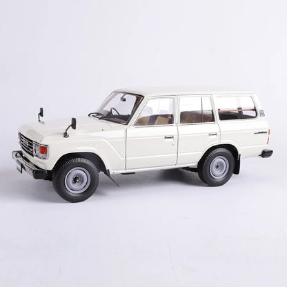 1:18 KYOSHO Toyota Land Cruiser LC60